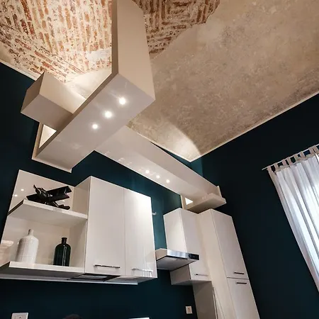 Apart Hotel Torino 2* 토리노